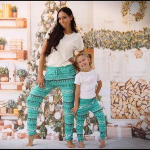 Modern Butterfly Co. kids Joggers size 6